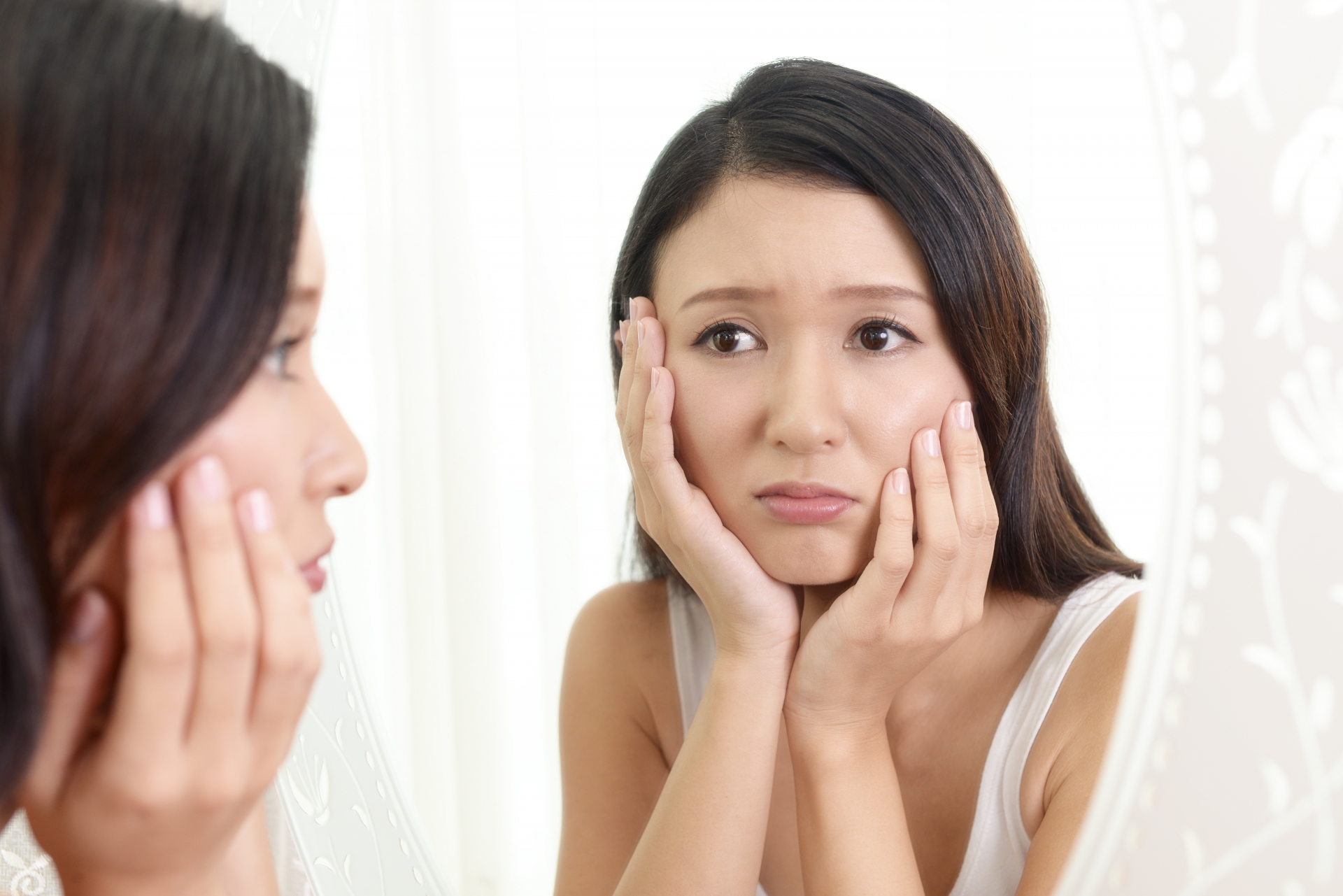 ほうれい線が深くなる原因【深井　美容鍼】