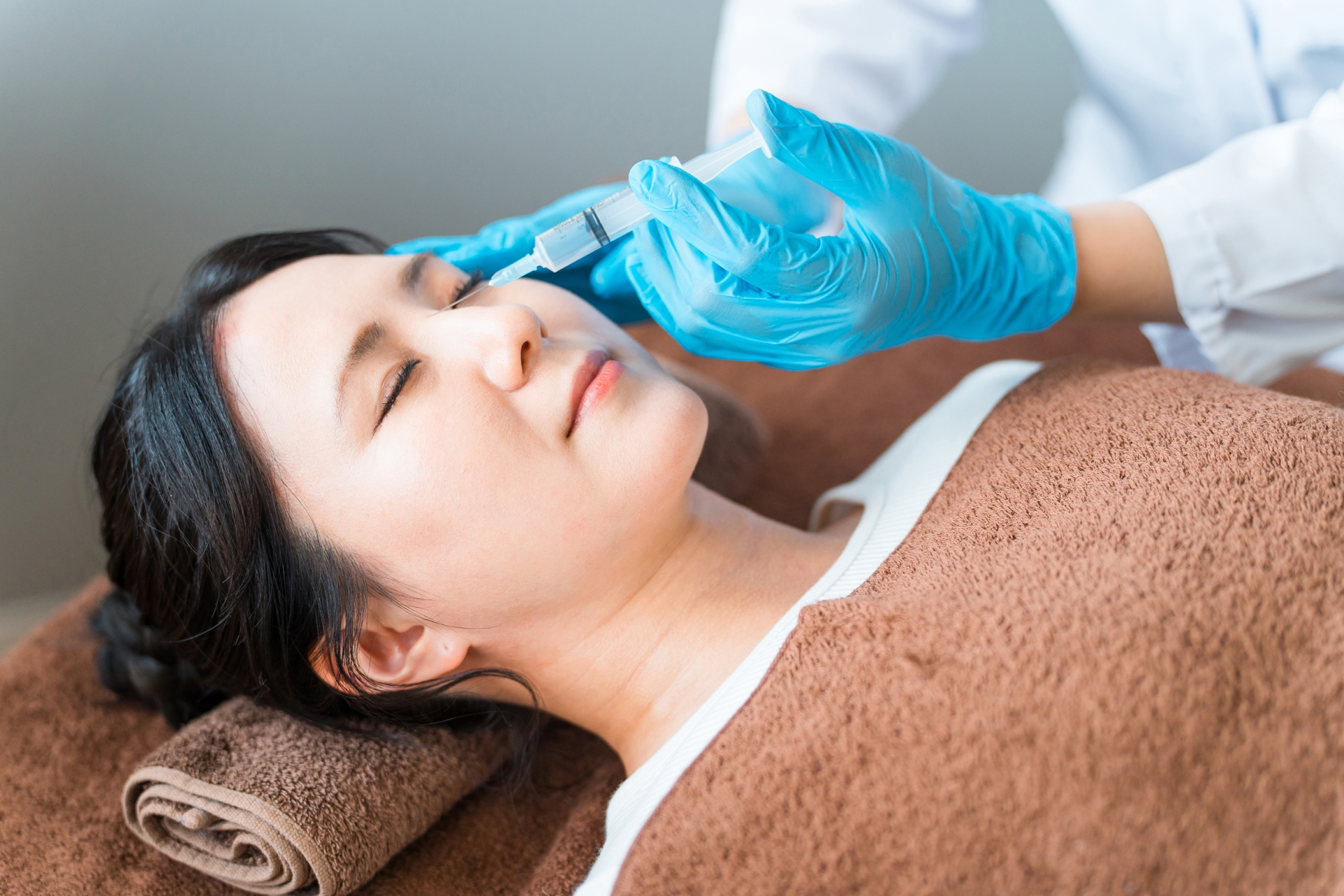 気を付けて。40代でボトックスは余計にたるむリスク